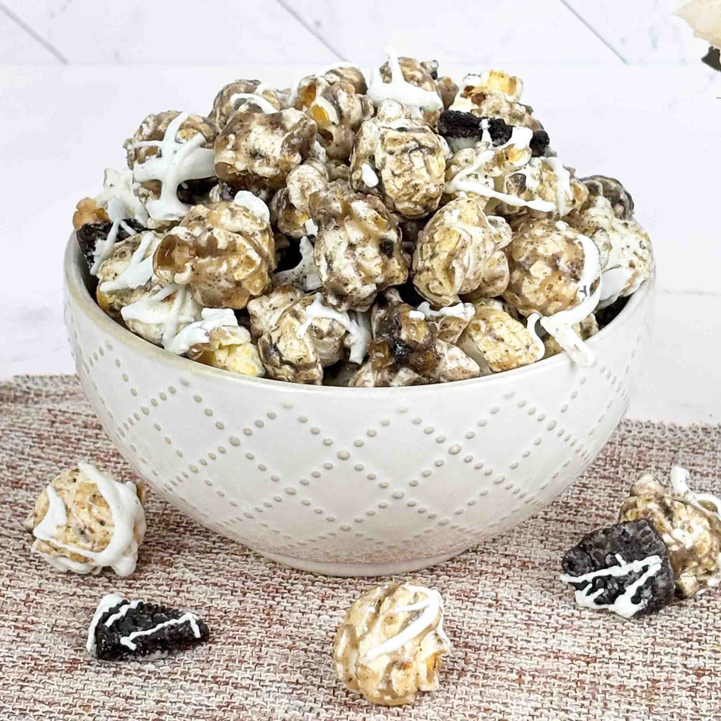 Cookies and Cream Popcorn