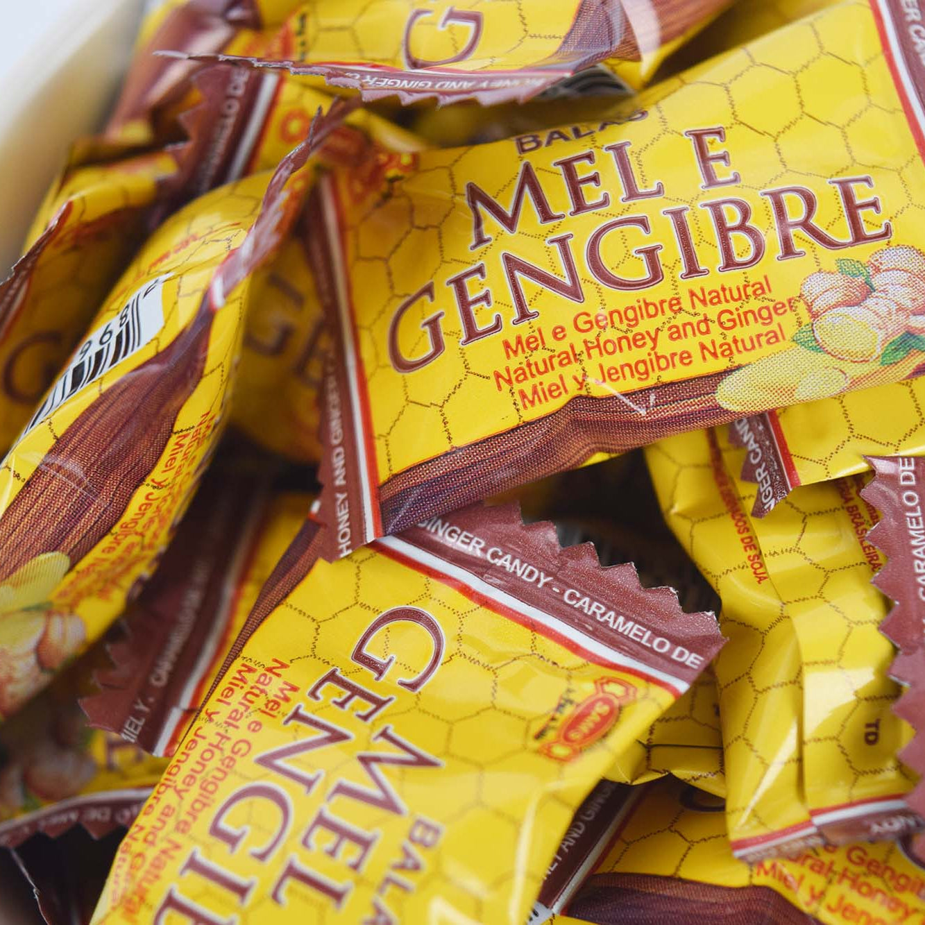 Closeup of Mel E Gengibre